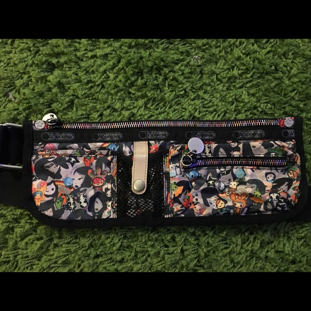 Tokidoki Lesportsac black camo canguro fanny pack